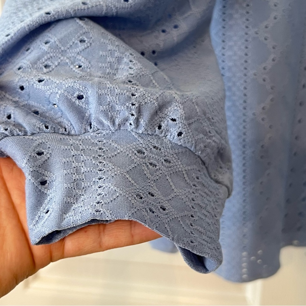 Zesica Light Blue Eyelet Long-Sleeve Blouse- M - Picture 11 of 12